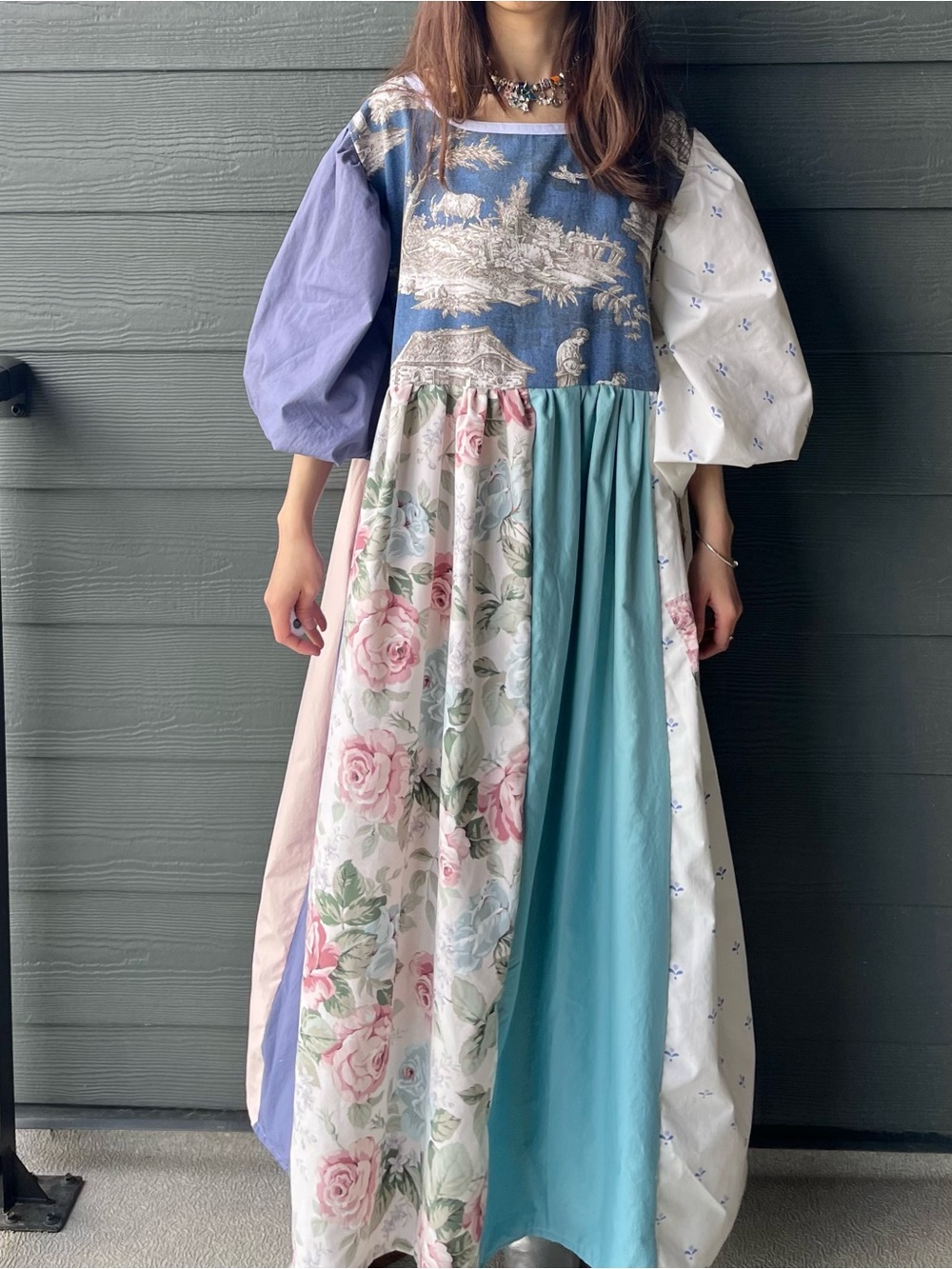 Le Telerie Toscane | Handmade Elegant Pastel Pastoral Toile Dress SKU 07213 - Picture 12 of 16